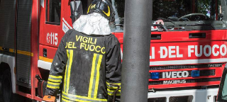 Chiavazza - Cavi elettrici in fiamme: intervento dei Vigili del Fuoco