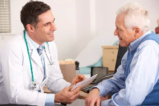 Carenza di medici di base nel Biellese: a settembre in pensione altri tre professionisti