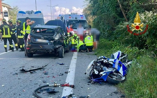 Salussola - Grave incidente sulla Statale 143: motociclista in codice rosso