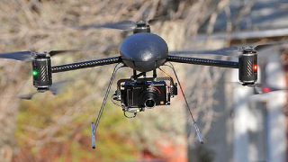 Biella - Tra gli oggetti smarriti spunta anche un drone: tutto in giacenza al Comune