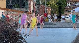 BiellaDanza 2025 incanta la città con arte e coreografie internazionali