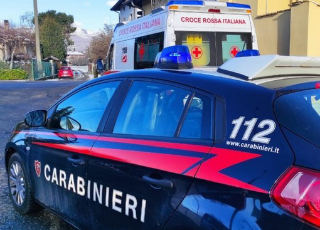 Verrone - Tentano un furto in una ditta, ma l’allarme li mette in fuga